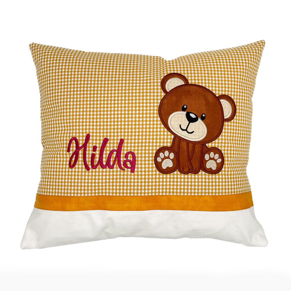 Personalisiertes Kissen mit Namen und Motiv Teddy aus Baumwollstoff genäht