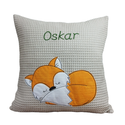 Personalisierte Kissen mit Namen und Motiv Fuchs und aus Waffelstoff genäht